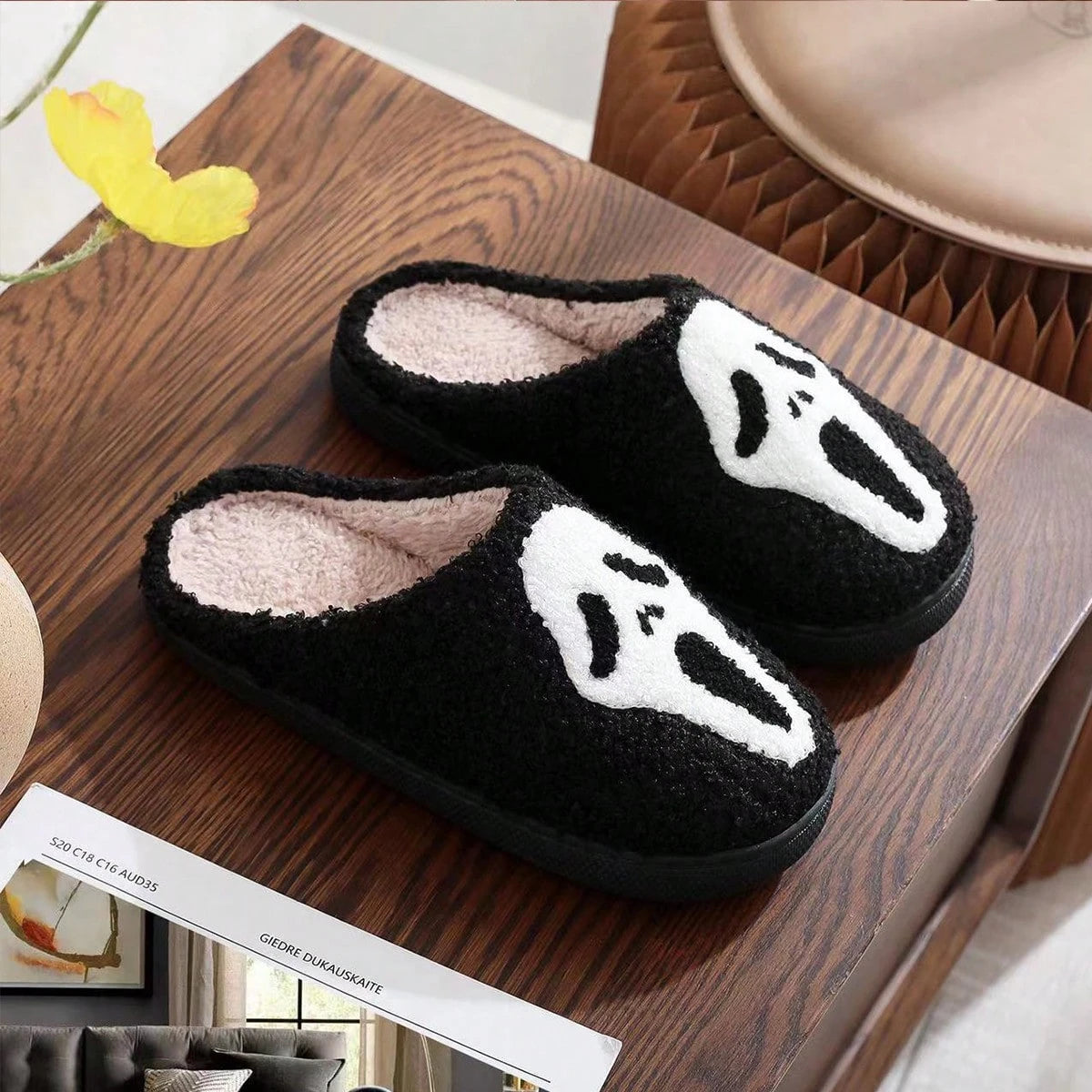 HauntWalk Slipper